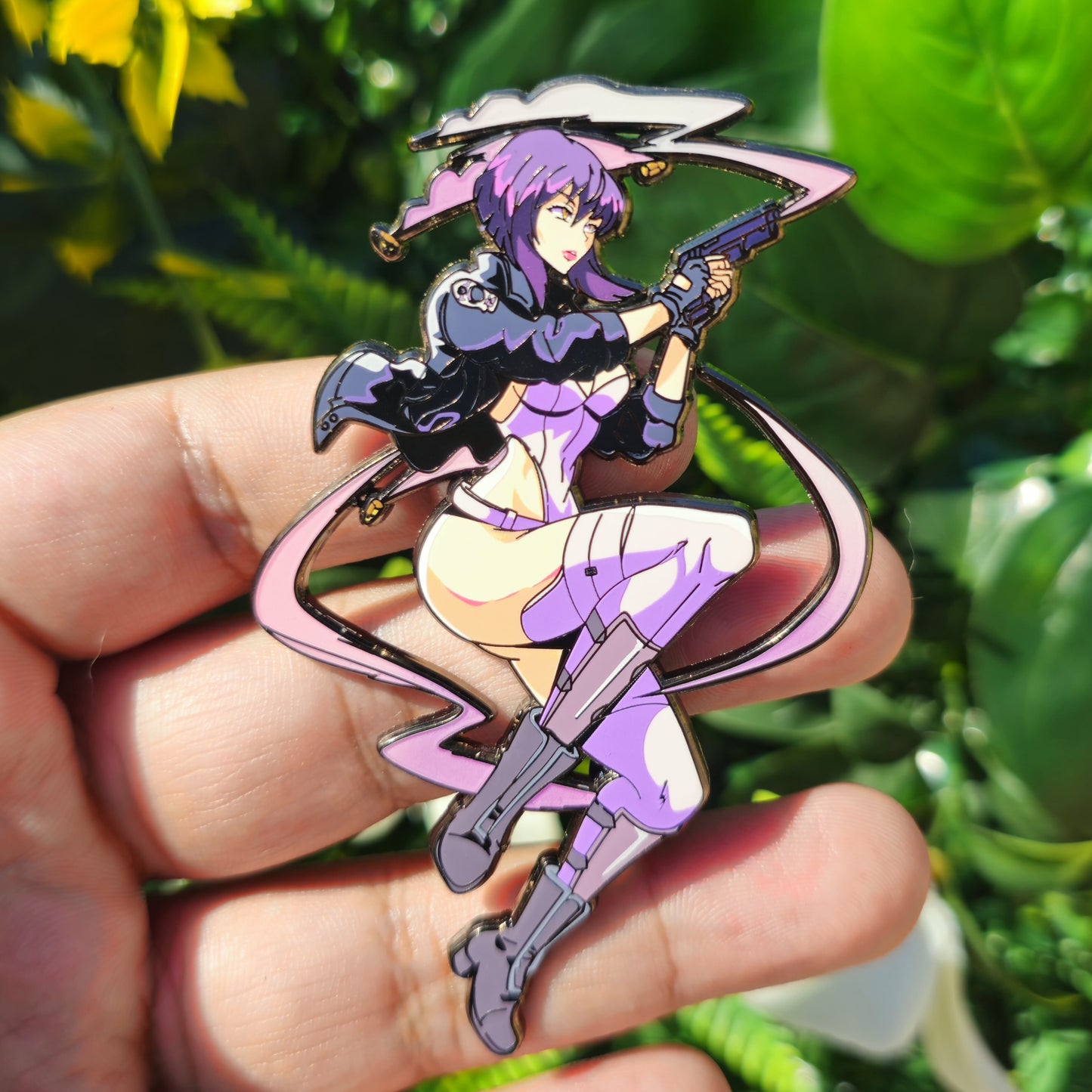 In hands: Major