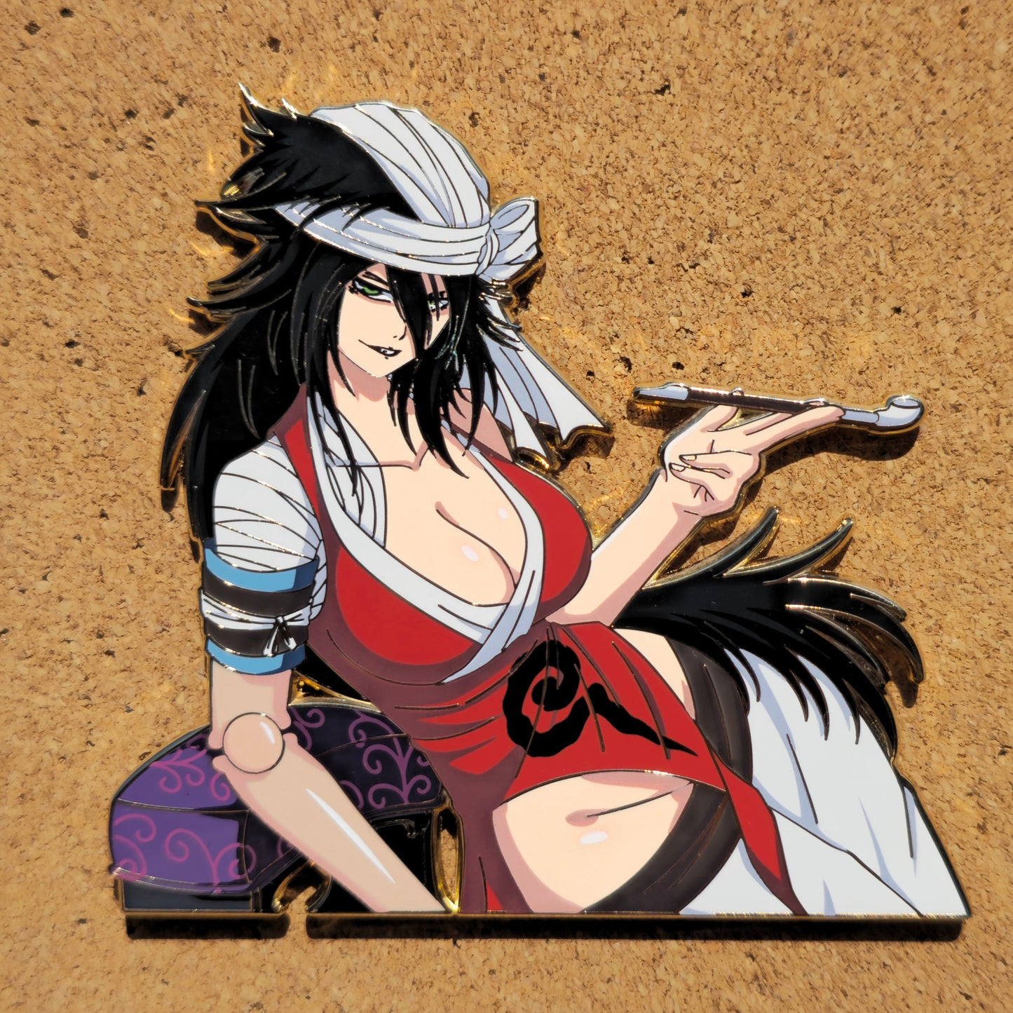 In hands pirate pipe