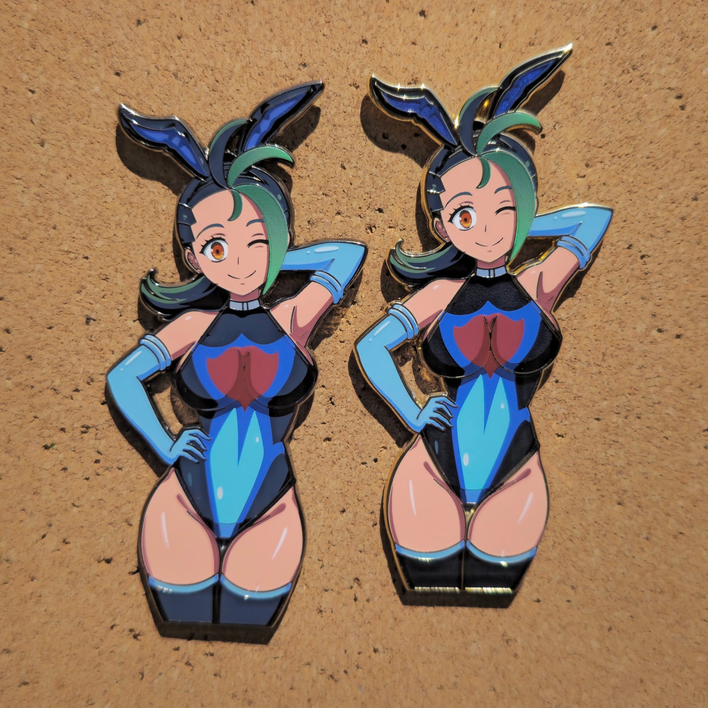 In hands: Nemo Buns