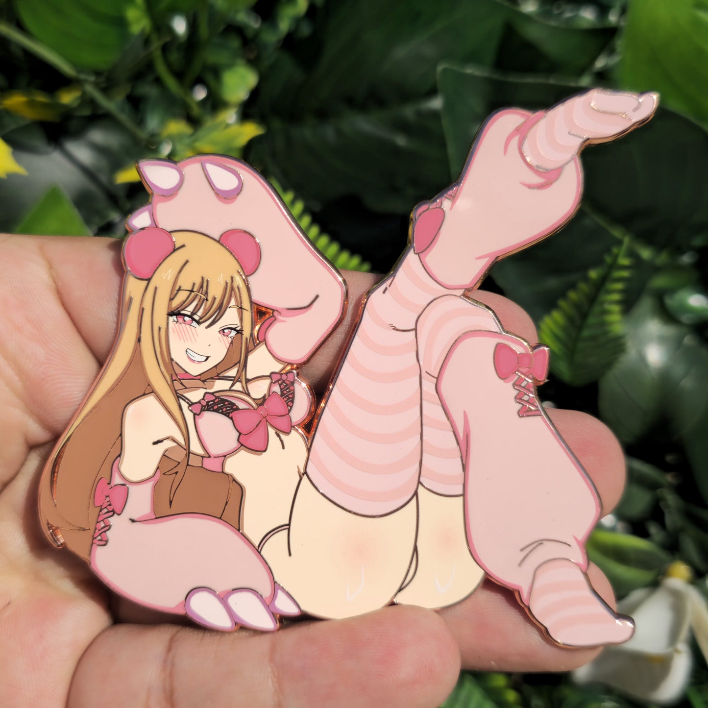 In hands: Mare Pinks Pijama