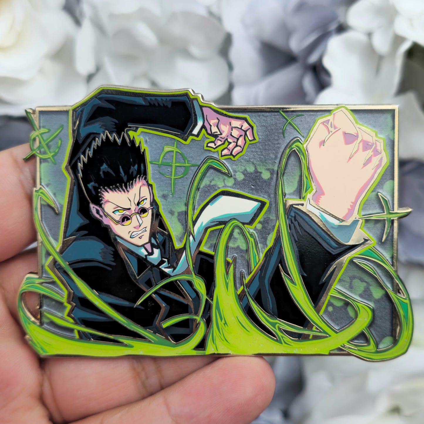 In Hands: Leo Panel