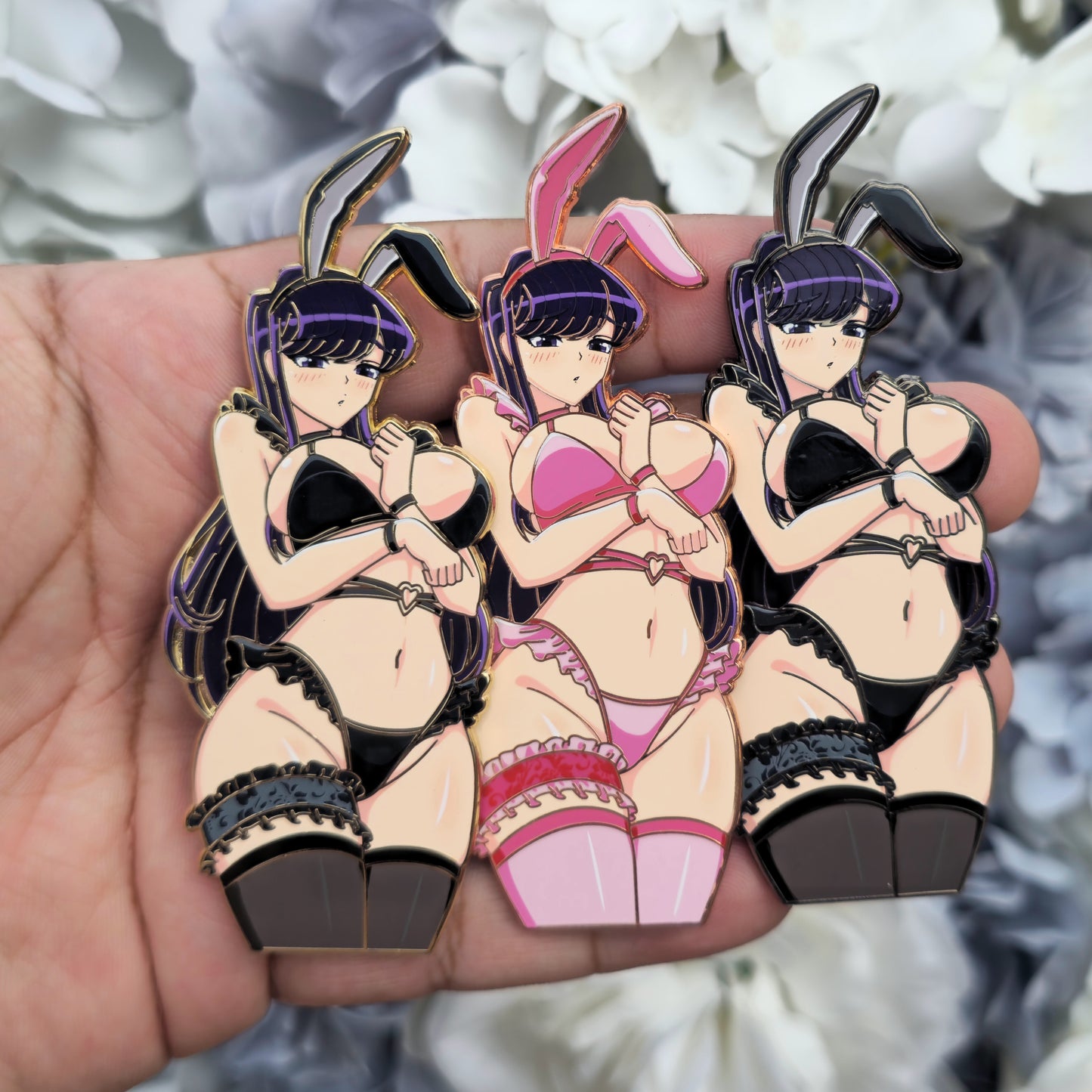 In hands: Koms Shy Bunny