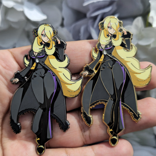 In Hands: Full Bod Cynth