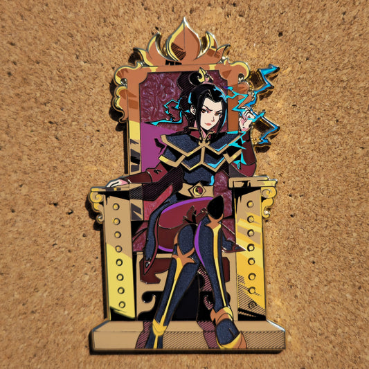 In hands Throne Azul