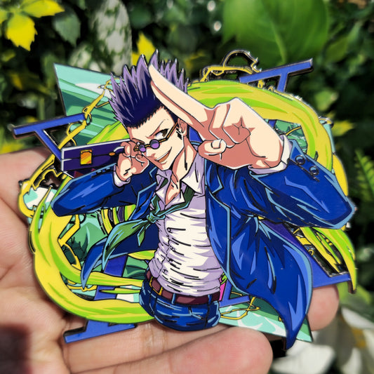 In Hands: Leo Bust