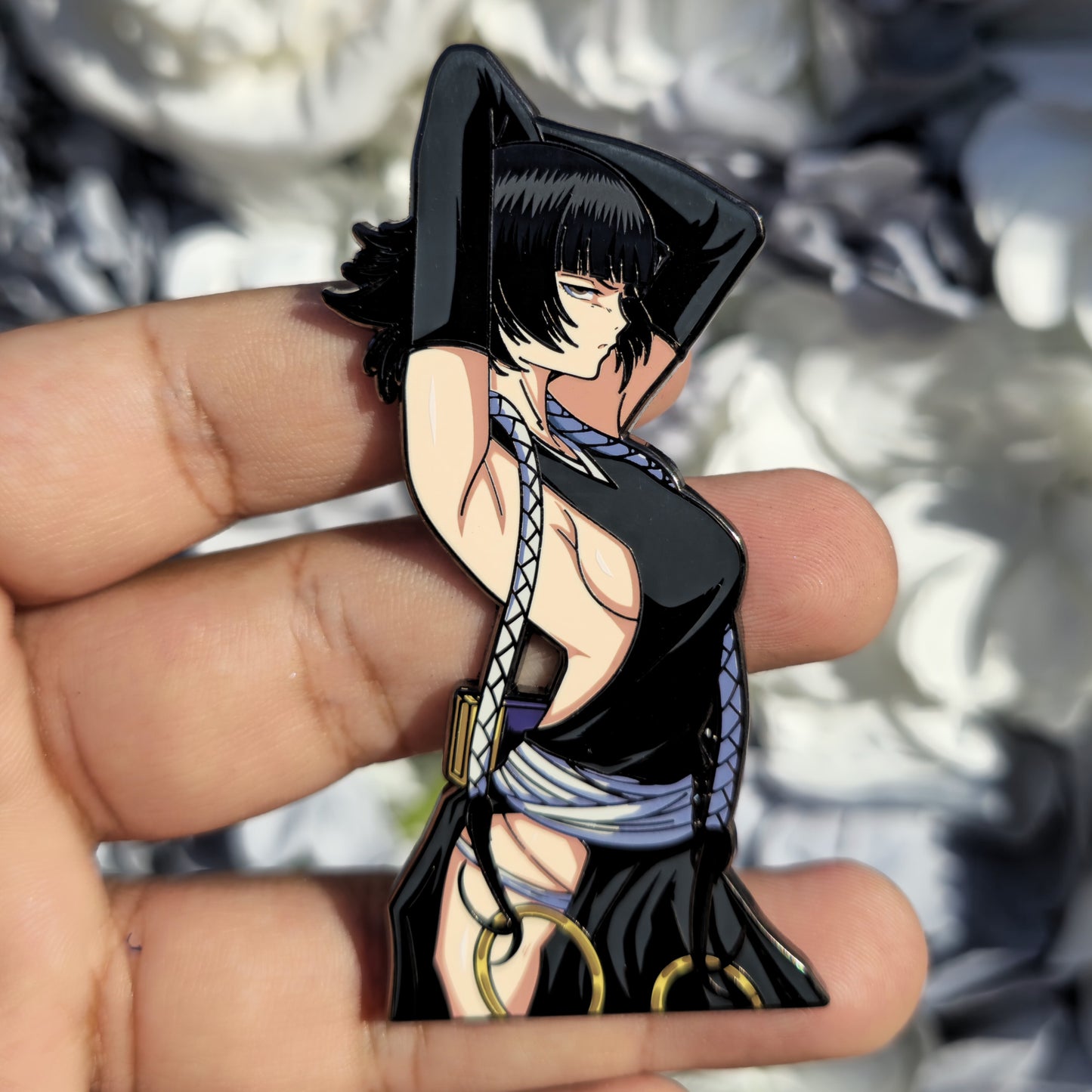 In hands side always soi