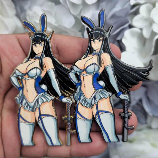 In hands: Sats Bunny