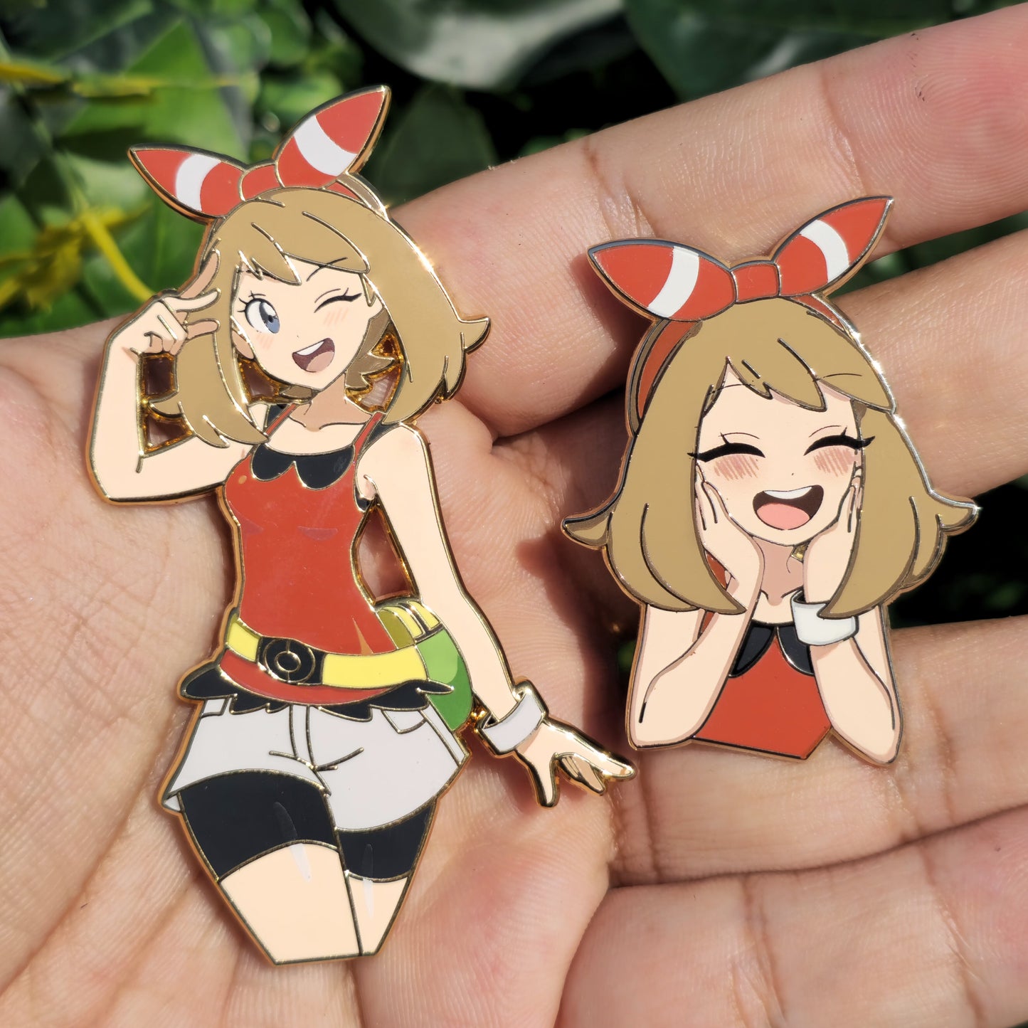 In Hands: Poki May Bundle