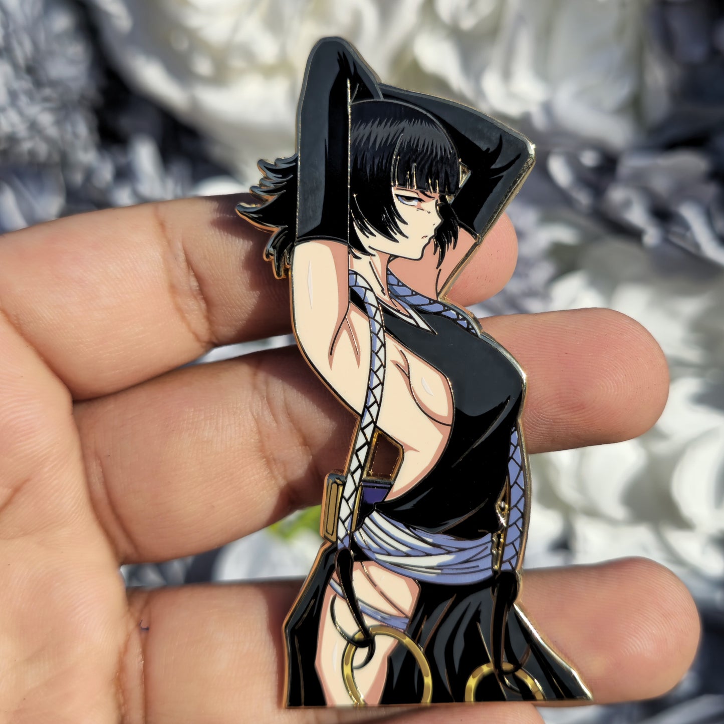 In hands side always soi