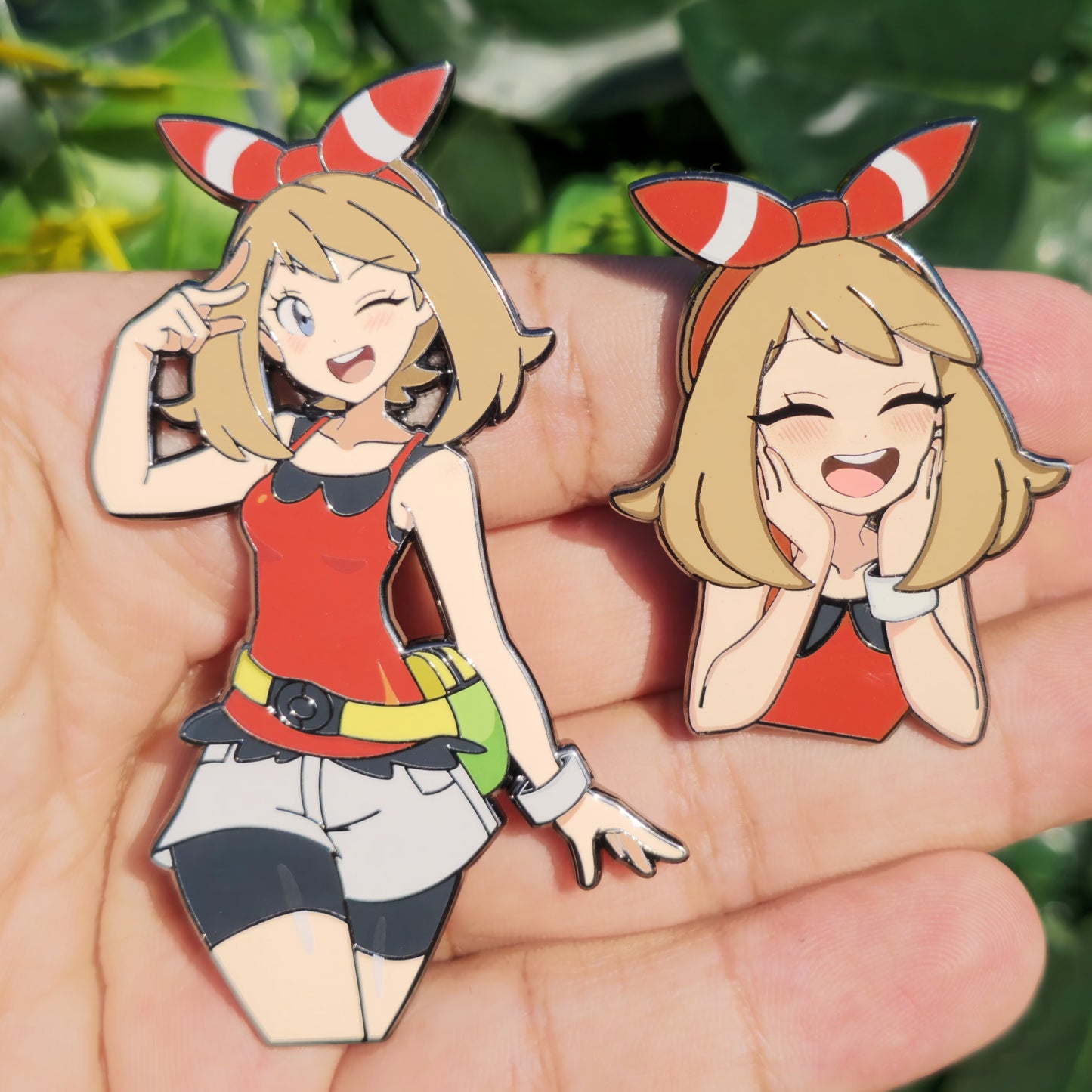 In Hands: Poki May Bundle