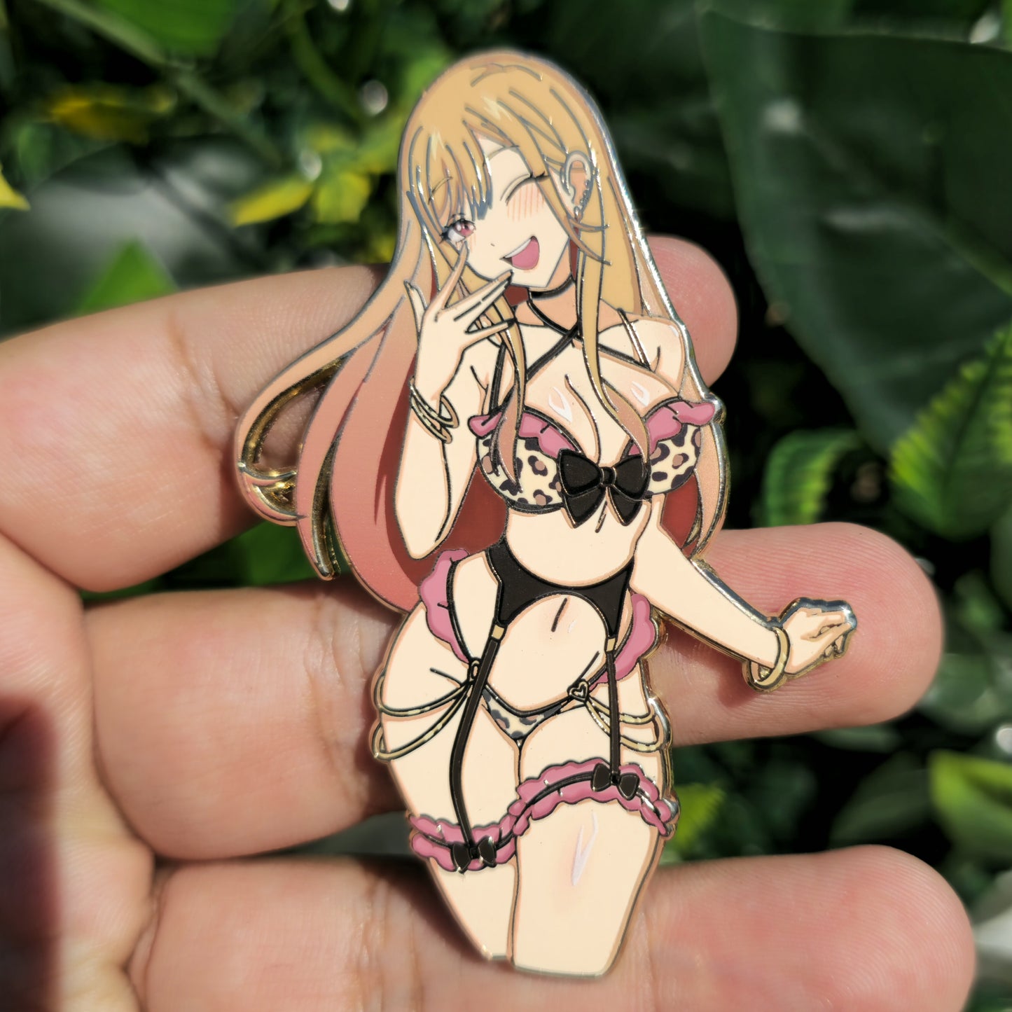 In hands: Leopard Mare Lingerie