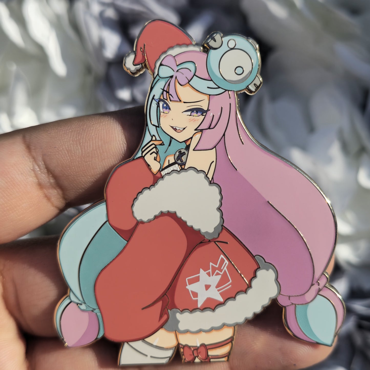 In Hands: Xmas Io No